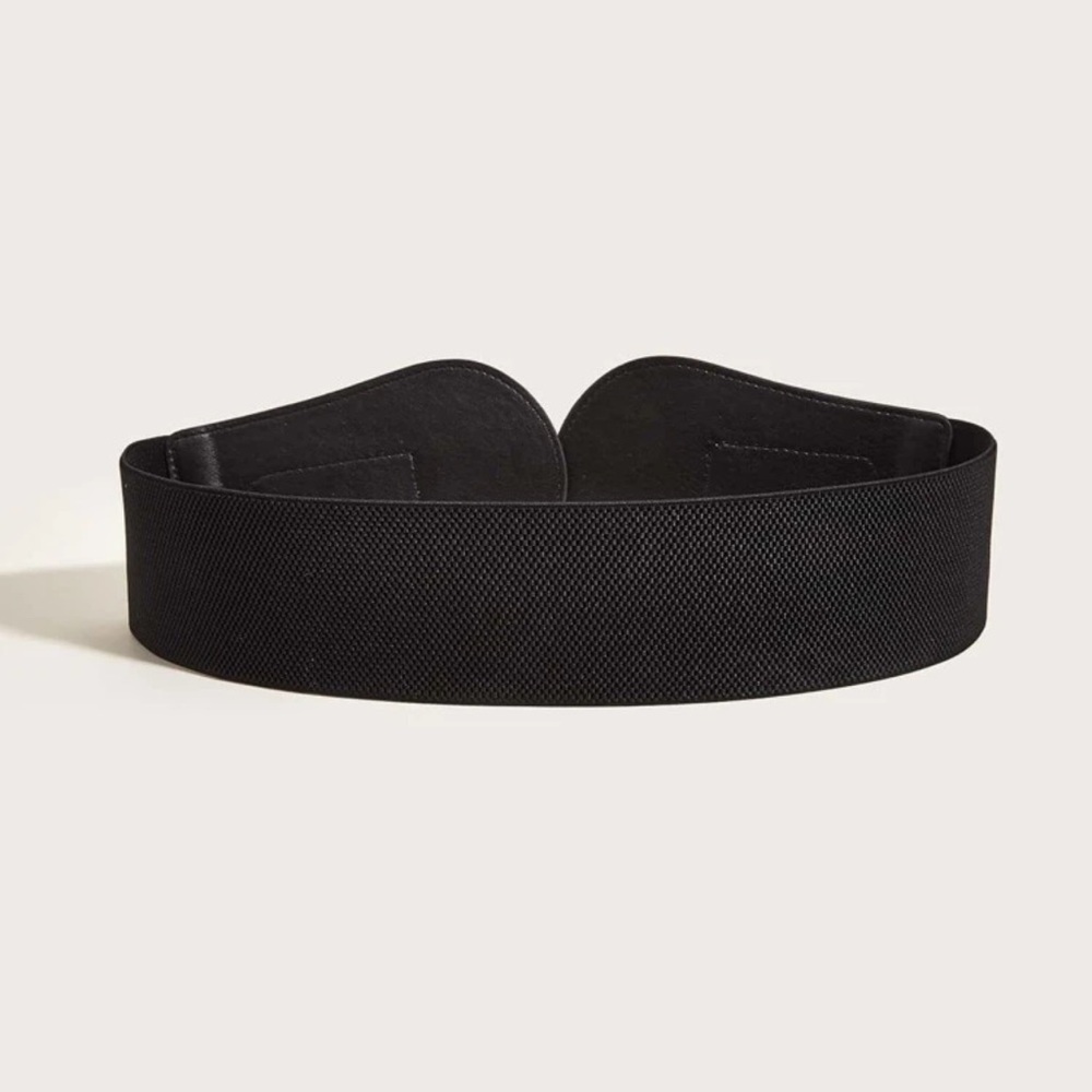 🖤 PLUS Faux Leather Stretch Belt 🖤 - Picture 3 of 6